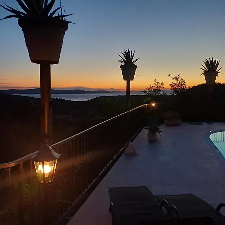 Stone Dalmatia Apartment *